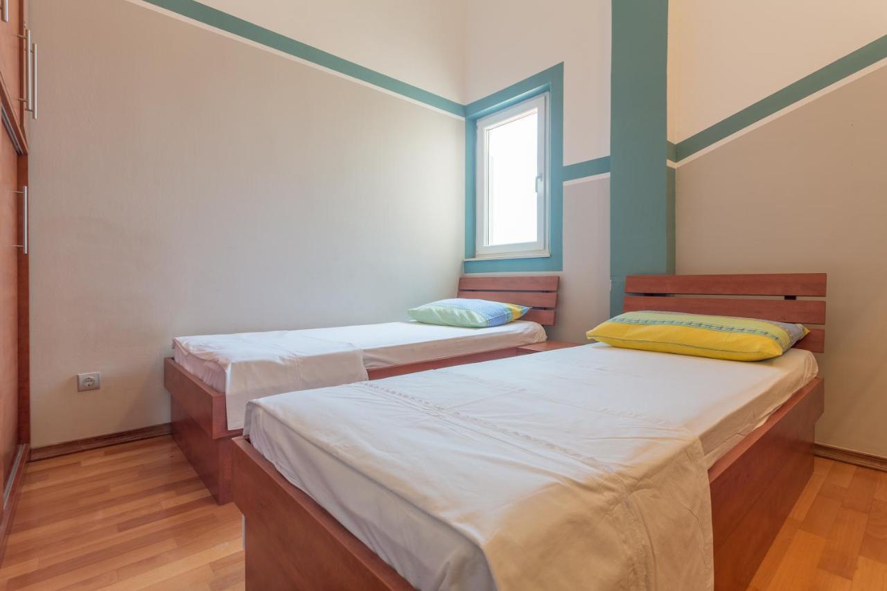Sunrise Apartments ボル エクステリア 写真