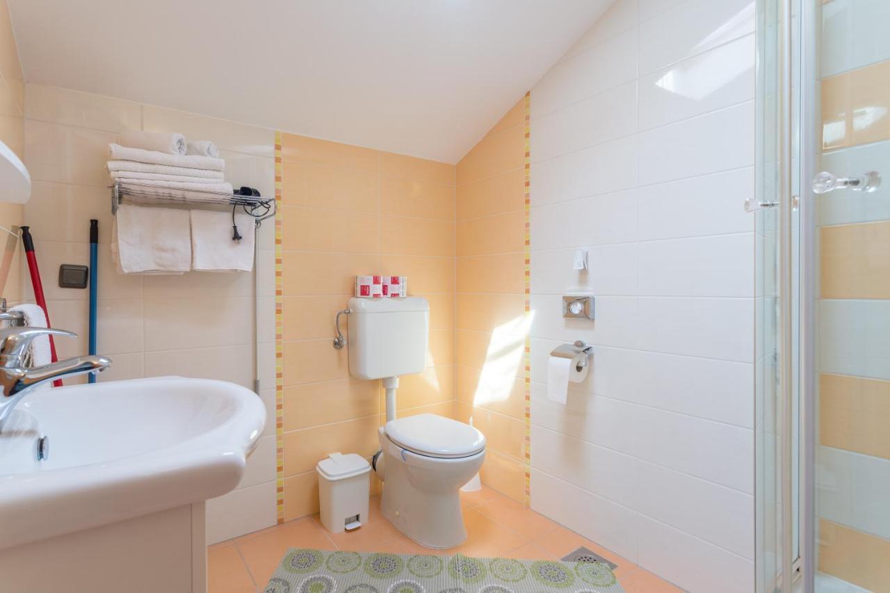 Sunrise Apartments ボル エクステリア 写真