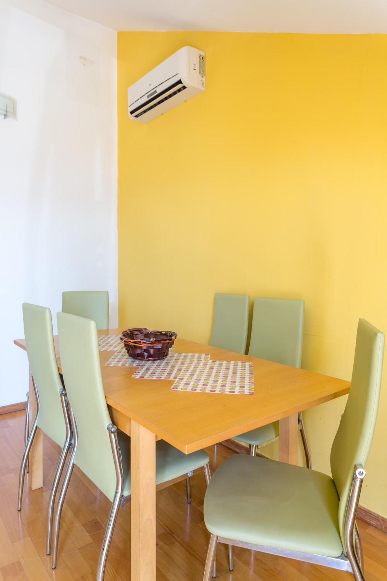 Sunrise Apartments ボル 部屋 写真