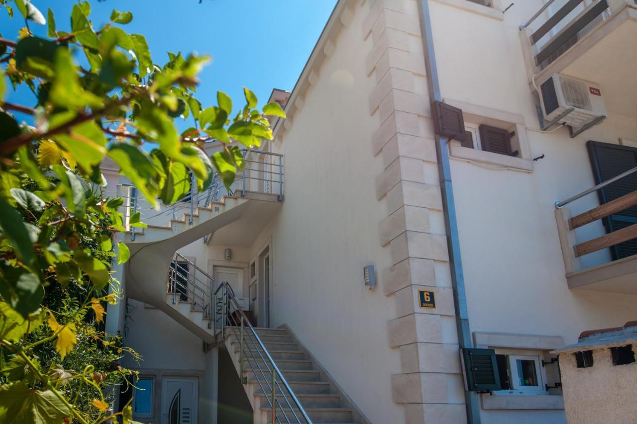 Sunrise Apartments ボル エクステリア 写真
