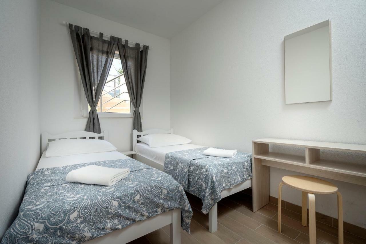 Sunrise Apartments ボル エクステリア 写真